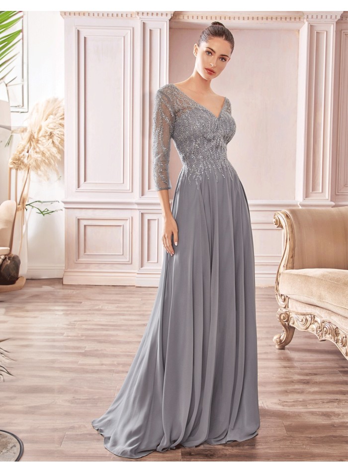 Robe de soirée avec manches et corsage perlés