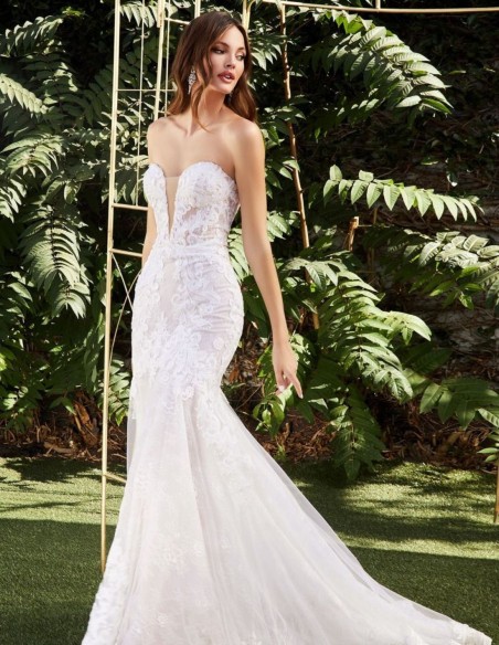 Strapless lace wedding dress with V-neckline