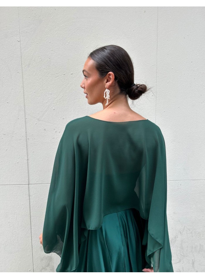 Short chiffon guest cape
