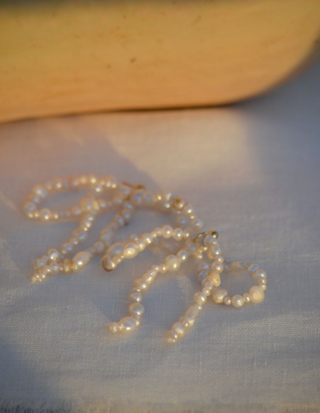 boucles d'oreilles avec perles d'eau douce