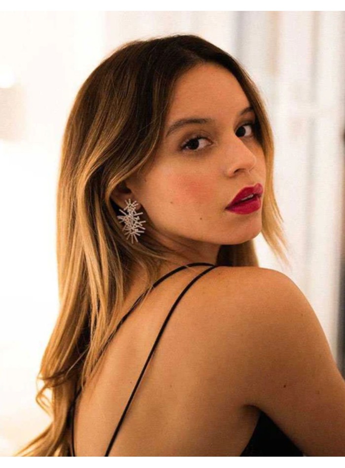 Pendientes de fiesta con pequeñas circonitas