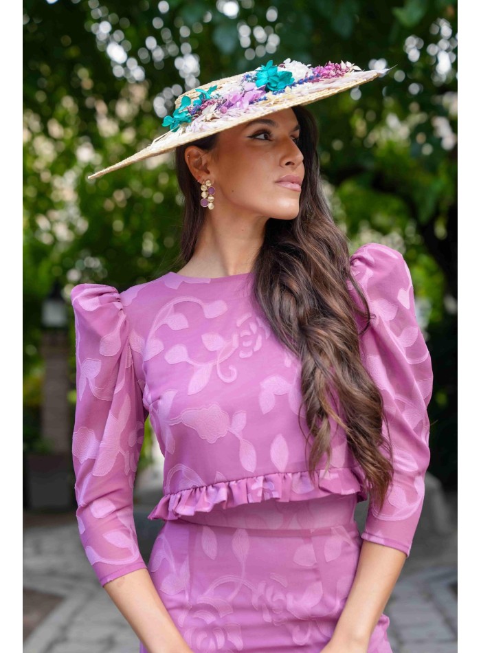 Conjunto crop top rosa y falda lápiz