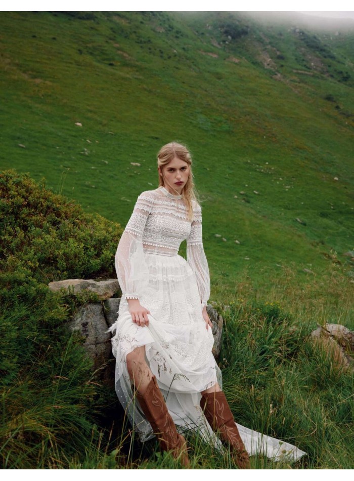 Vestido de novia largo de tul y encaje