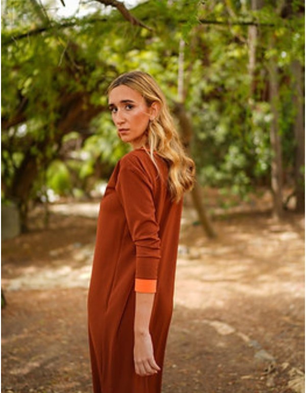 Brown kaftan with slit 2