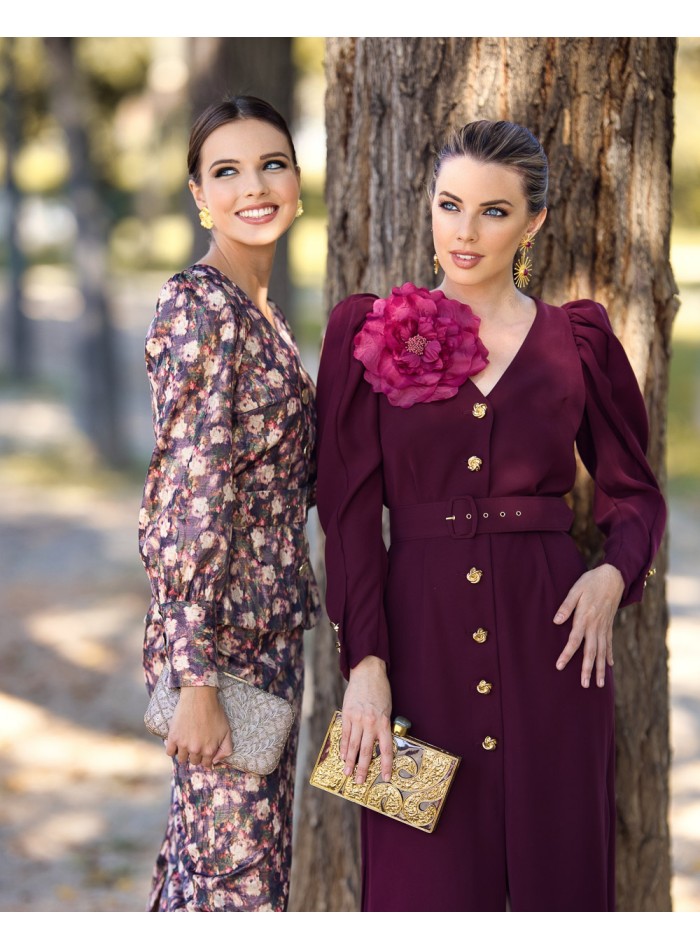 Detachable midi dress with belt and flower detail