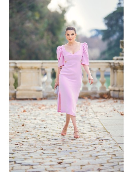 Robe d'invité midi avec découpe et nœud maxi