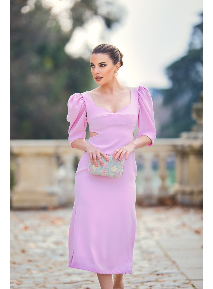 Robe d'invité midi avec découpe et nœud maxi