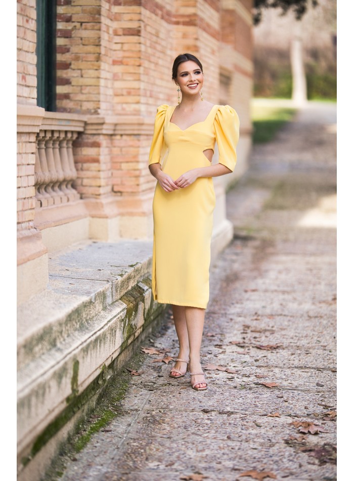 Vestido midi con abertura, cut-out y maxi lazo