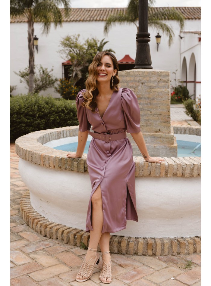 Vestido midi para boda de raso con cinturón