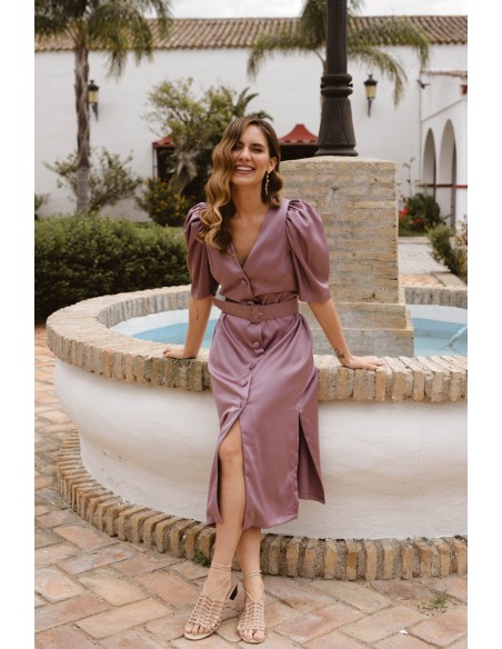 Robe de mariée midi en satin avec ceinture