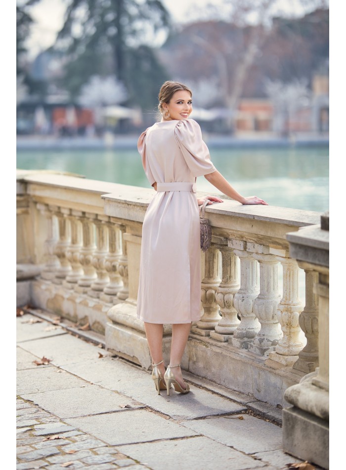 Satin midi dress with V-neckline and puffed...