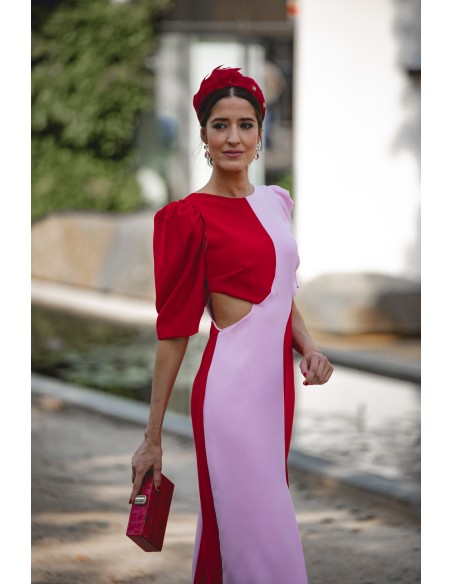 Robe midi bicolore avec découpe pour les invités
