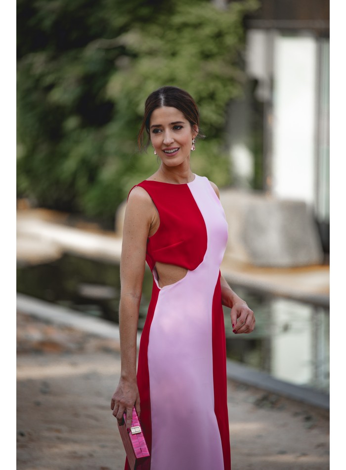 Bicolor midi dress with cut-out for guest