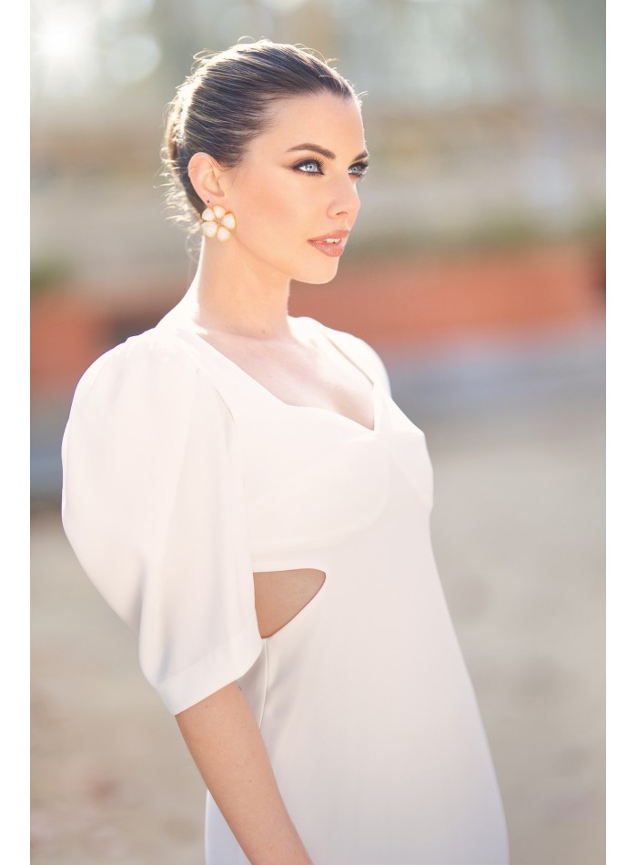 Midi dress with cut-out and white maxi bow detail