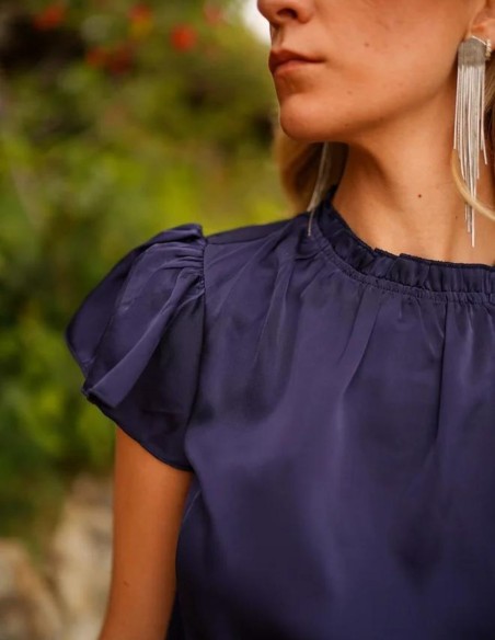 Blusa crepe marino