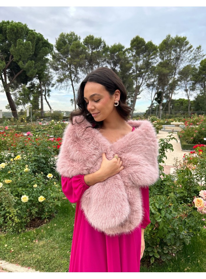 Short faux fur stole