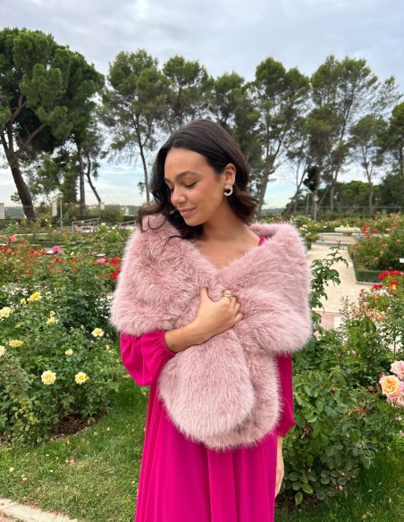 Short faux fur stole