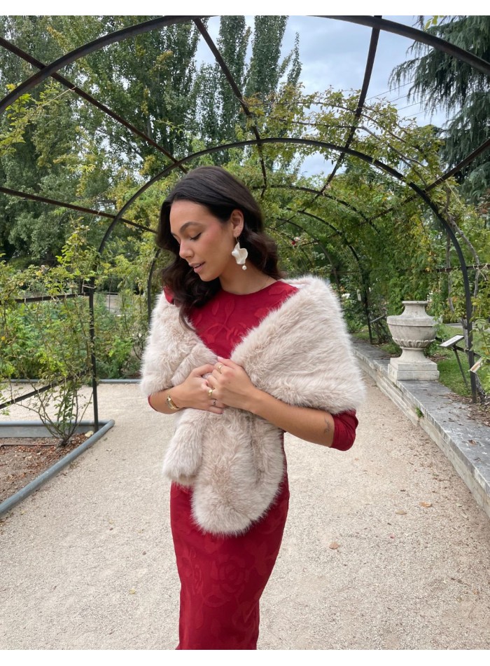 Short faux fur stole