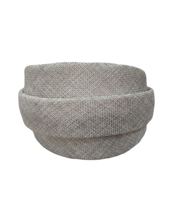 Bandeau d'invité en raphia fait main gris pierre 2