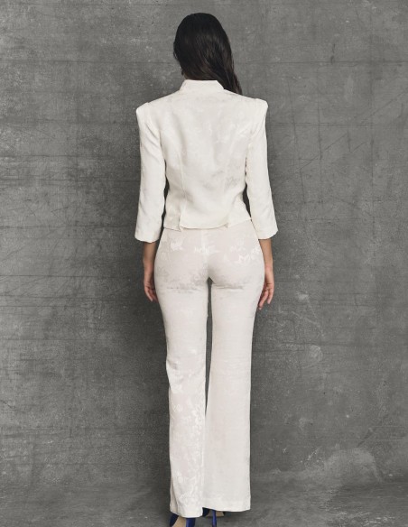 Bootcut style pants for guest