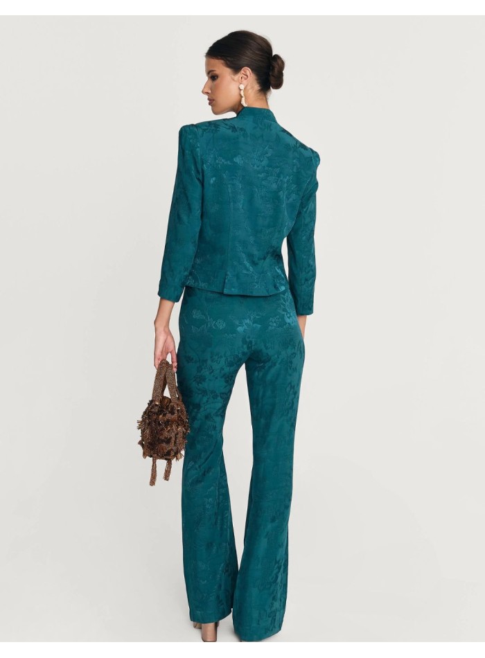 Pantalón estilo bootcut para invitada