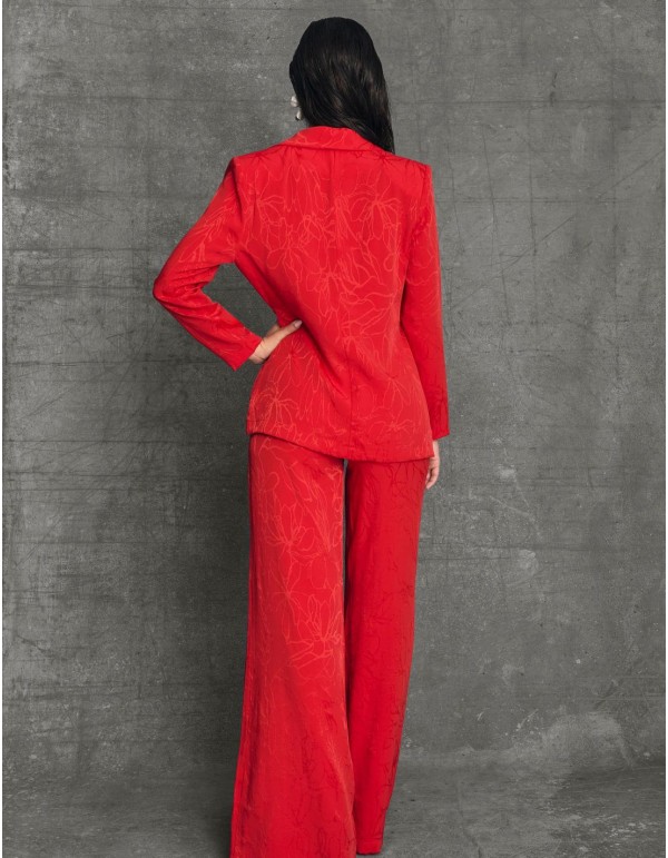 Wide leg pants with flowing fabric 2