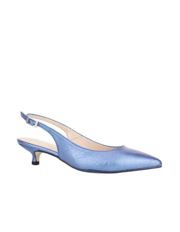 Low-heeled heeled shoe with metallic finish 2