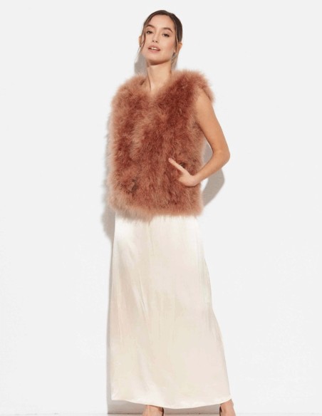 Chaleco de plumas de avestruz