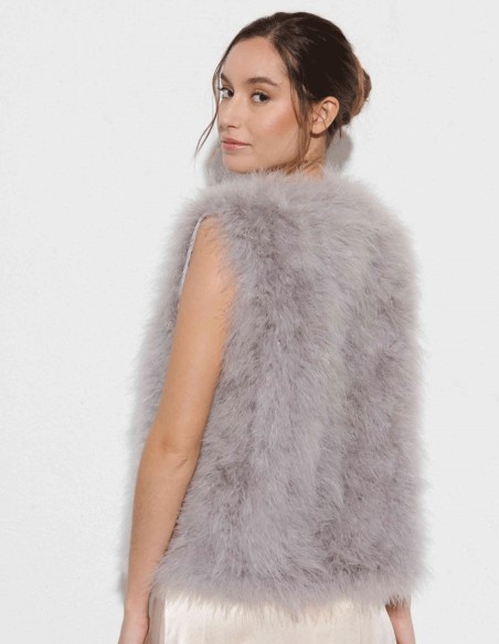 Chaleco de plumas de avestruz