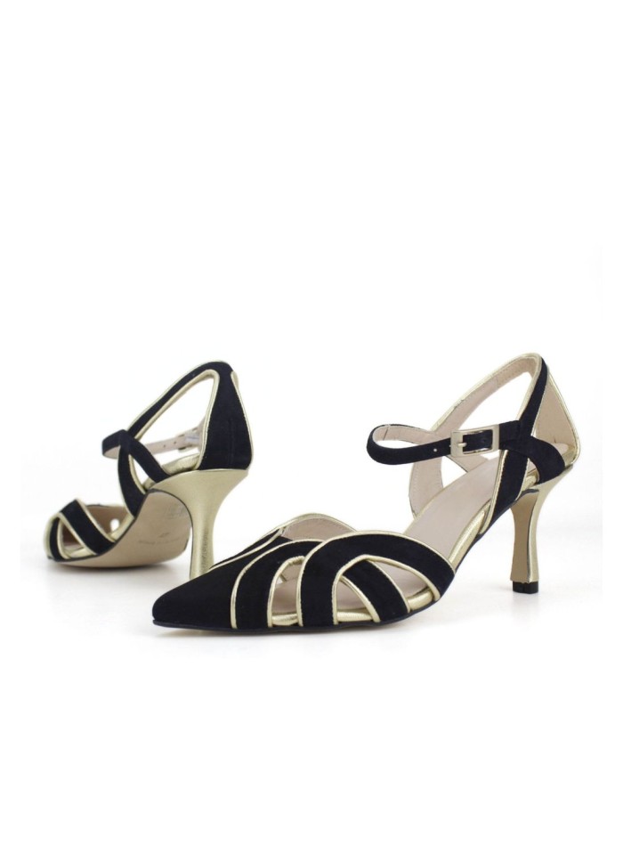 Black low heel shoes with gold details