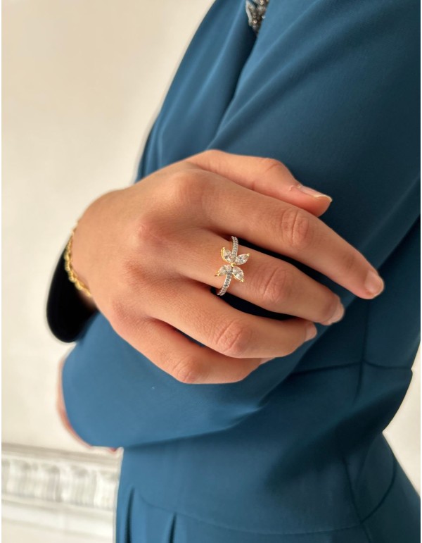 Bague fleur réglable avec zircon