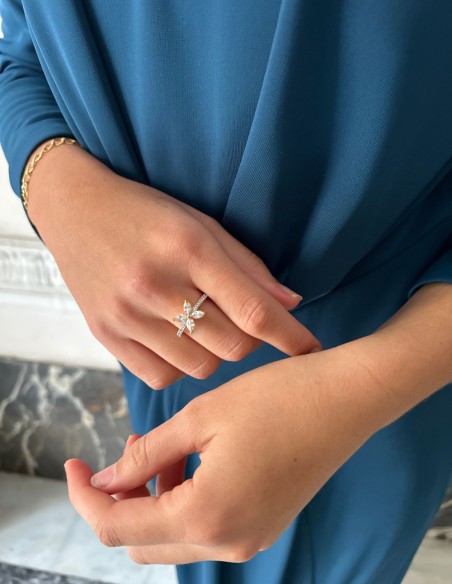 Bague fleur réglable avec zircon