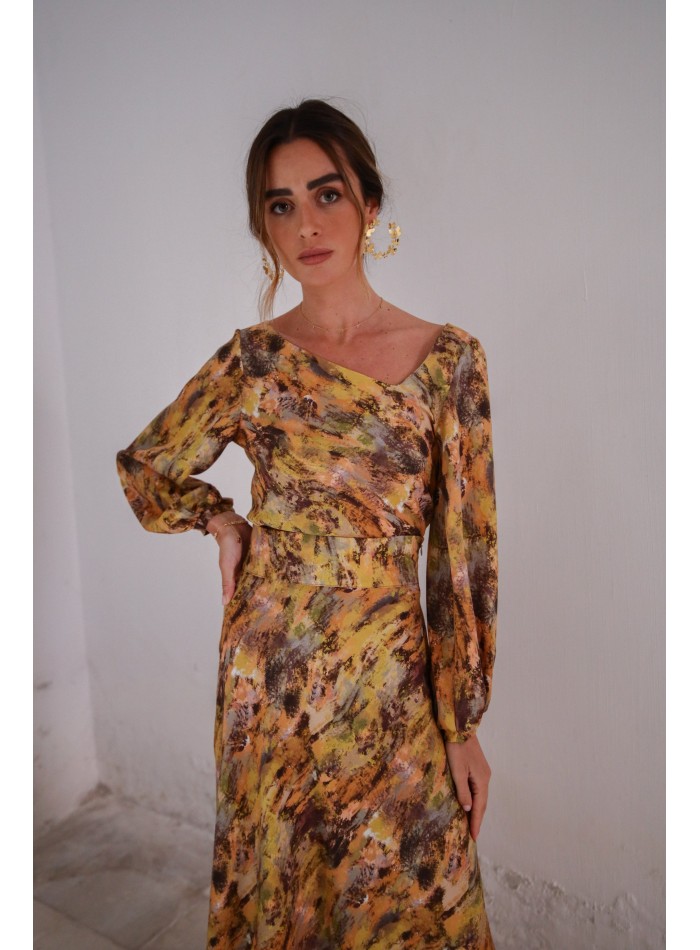 Blusa de invitada escote asimétrico