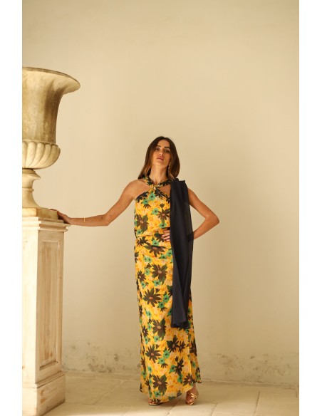 Top de invitada estampado floral cuello halter