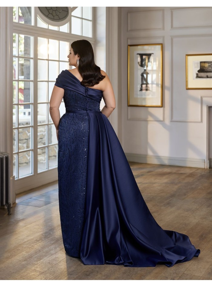 Vestido de fiesta largo con escote asimétrico y...