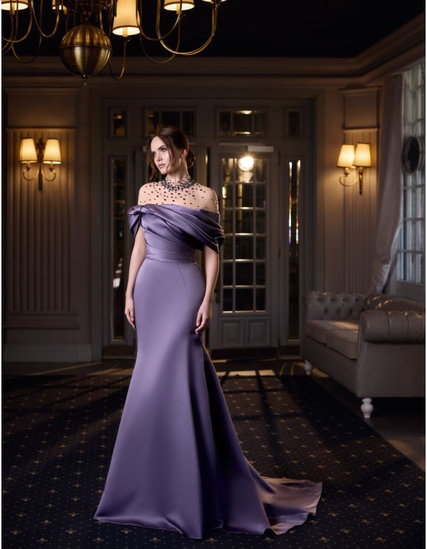 Vestido de fiesta largo con corpiño palabra de honor y bolero de pedrería