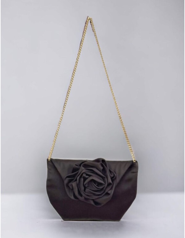 Bolso de mano con detalle maxiflor y cadena interior dorada 2