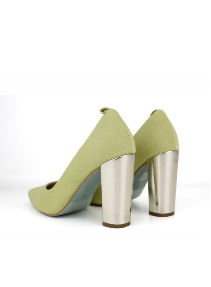 Chaussures à talons en daim souple avec talons...