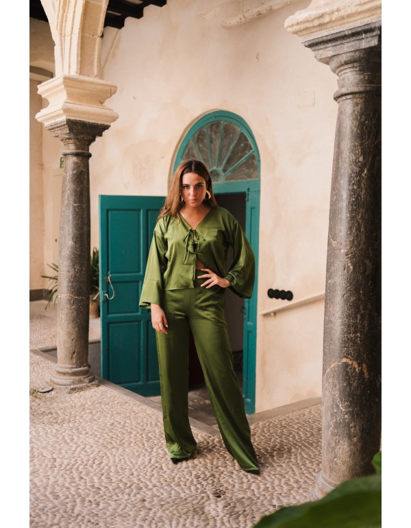 Pantalon large en tissu soyeux