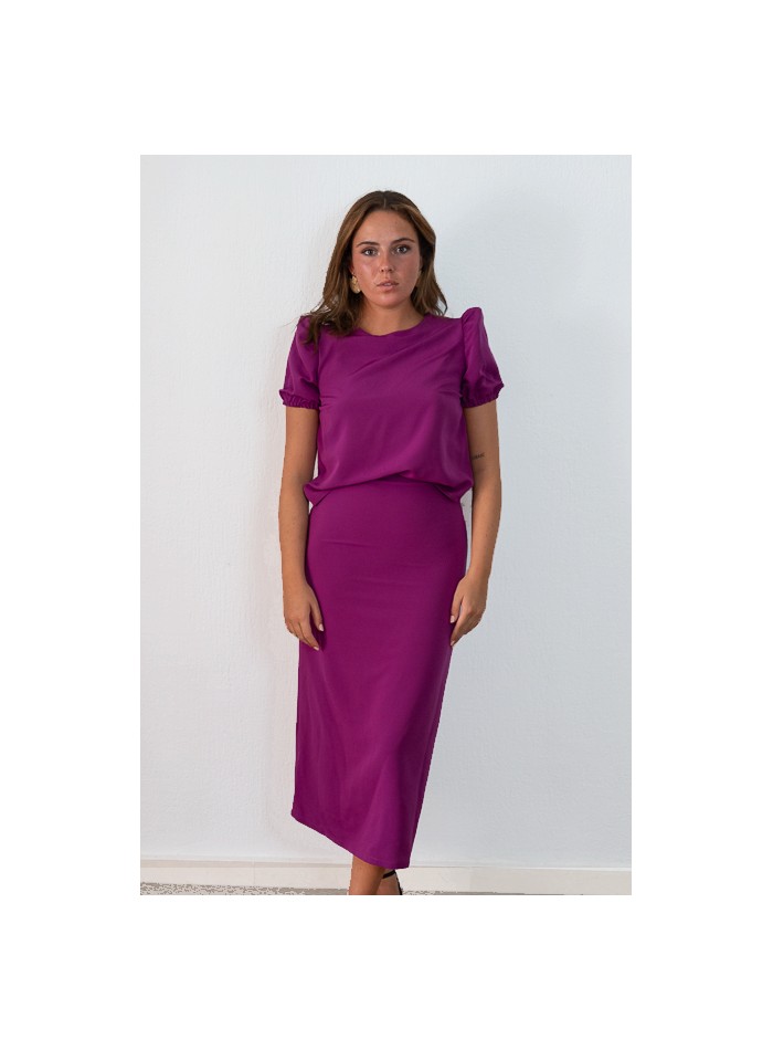 Blusa de manga corta con escote redondo buganvilla