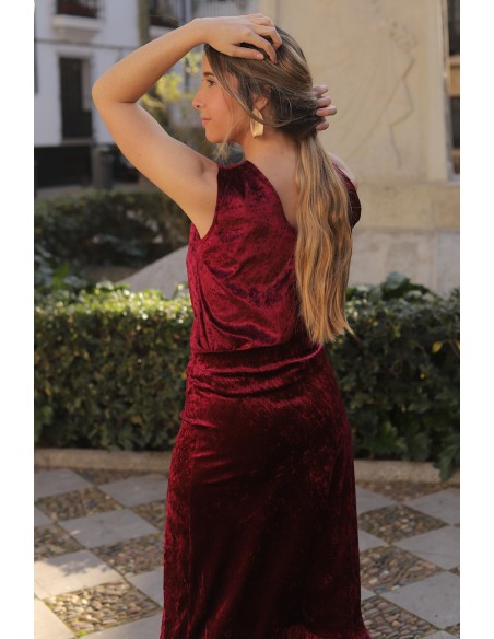 Blouse d'invité en velours bourgogne