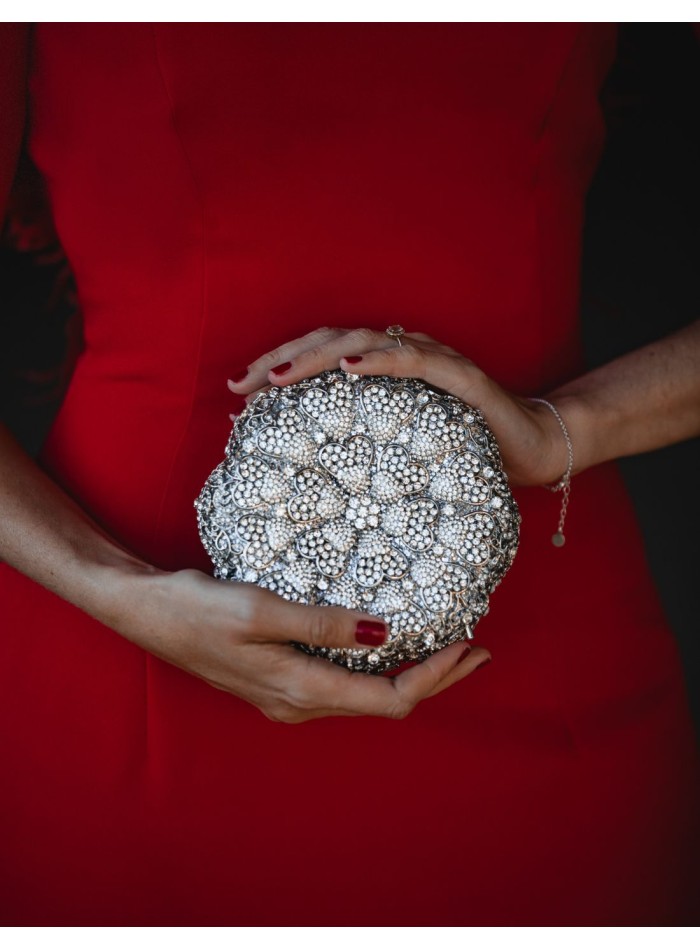 Pochette en forme de fleur avec cristaux -...