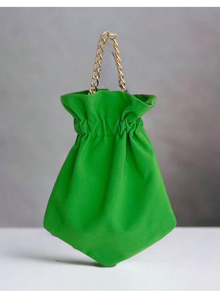 Smooth party bag with short braided golden chain