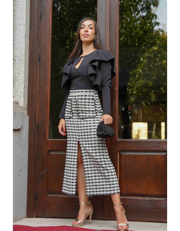 Ecru and black chanel midi skirt with slit and pockets