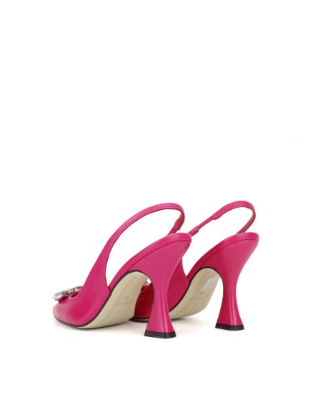 High heeled shoe with rhinestone detail on the toe