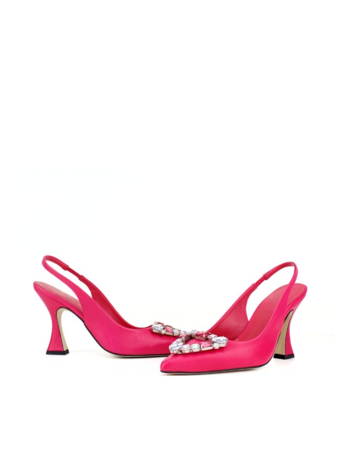 High heeled shoe with rhinestone detail on the toe