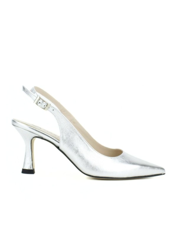 Heeled heeled shoes with silver metallic finish