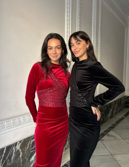 Midi party dress in velvet and sequins