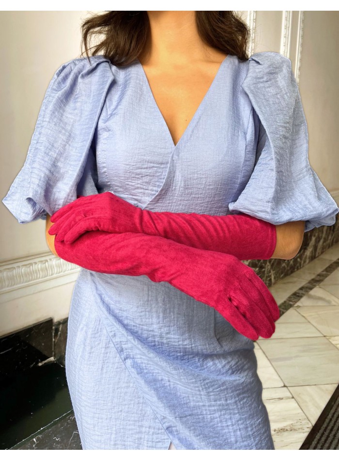 Long suede gloves for guests