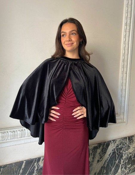 Short velvet coat with ruffle and slit